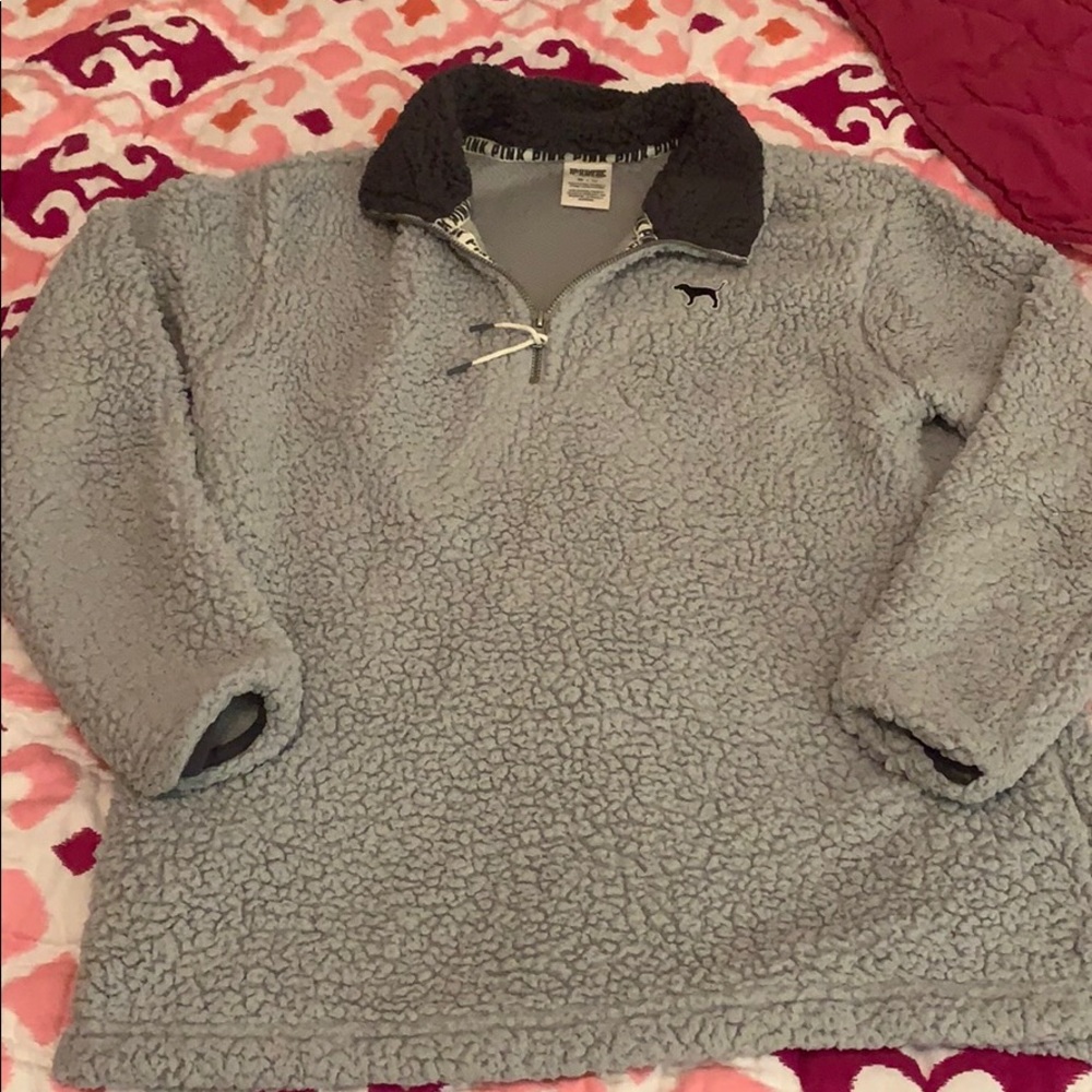 VS Pink Baby Blue Sherpa